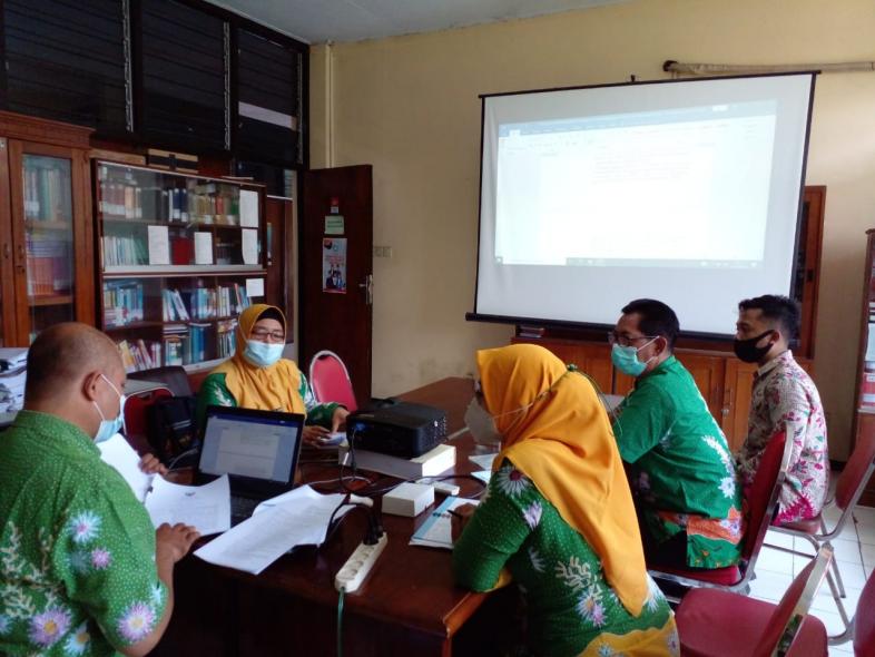 ASISTENSI RAPERBUP TENTANG PEDOMAN ALIH MEDIA ARSIP DI LINGKUNGAN PEMERINTAH KABUPATEN PASURUAN BERSAMA DINAS PERPUSTAKAAN DAN KEARSIPAN, 7 OKTOBER 2021